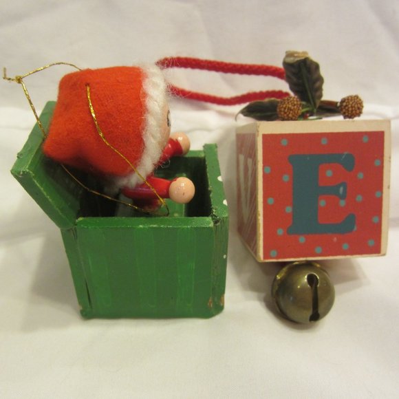 VTG 60'S WOODEN BLOCK ORNAMENTS SET OF 2 - Picture 4 of 8